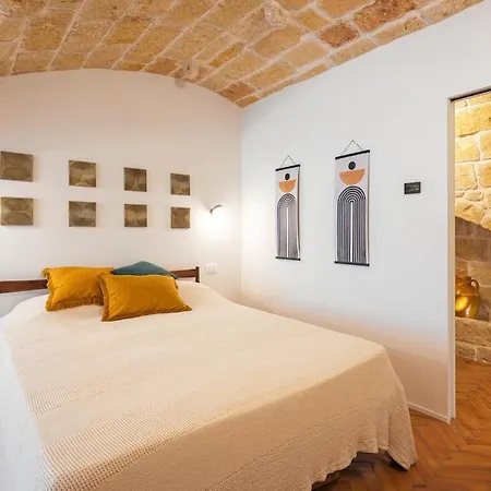 Volta Nova Collection Historic Rooftop Retreat Appartamento
